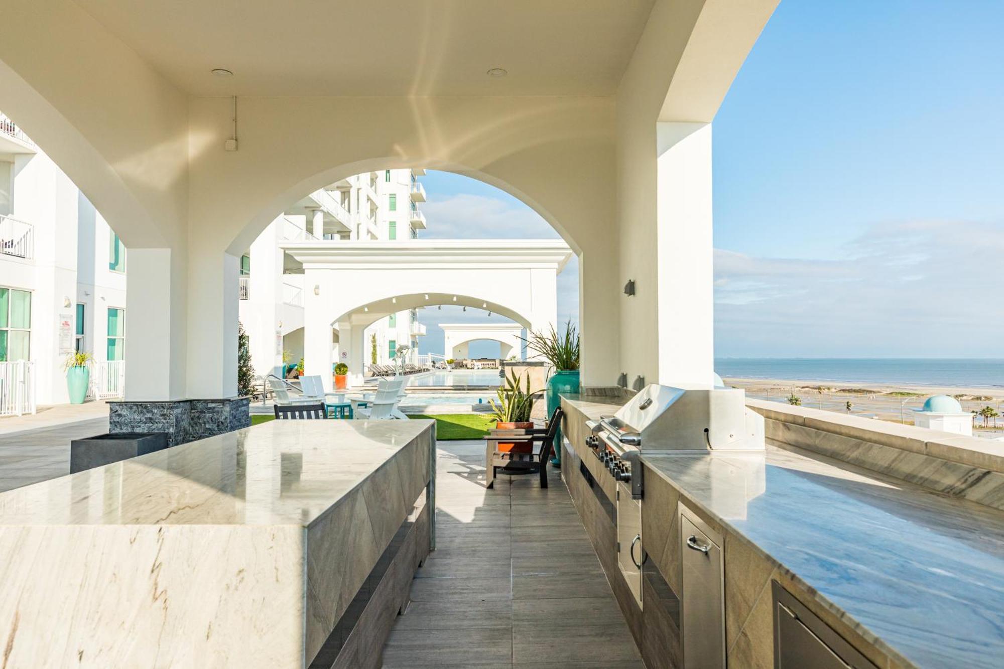Emerald By The Sea Retreat Галвестън Екстериор снимка